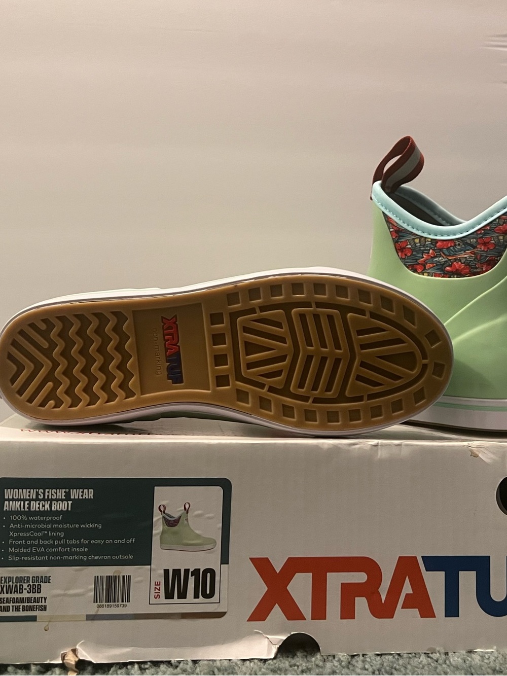 Xtratuf Women’s Ankle Deck Boots - Picture 6 of 7